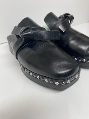 Dorothee Schumacher Modern Ease Studded Wood Platform Mules Black Leather Size 6